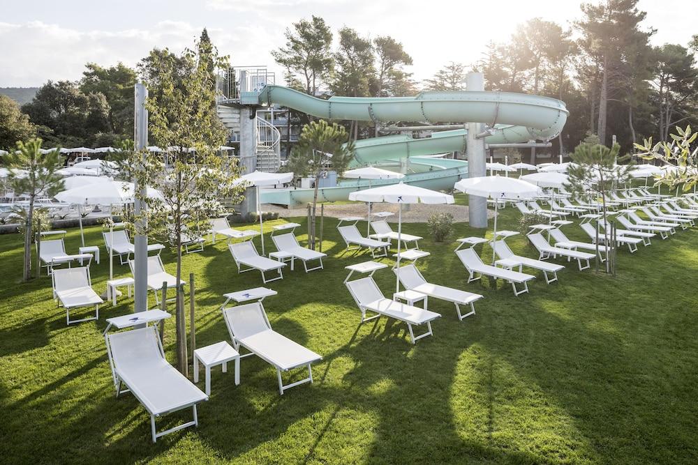 Falkensteiner Hotel Park Punat Exteriör bild