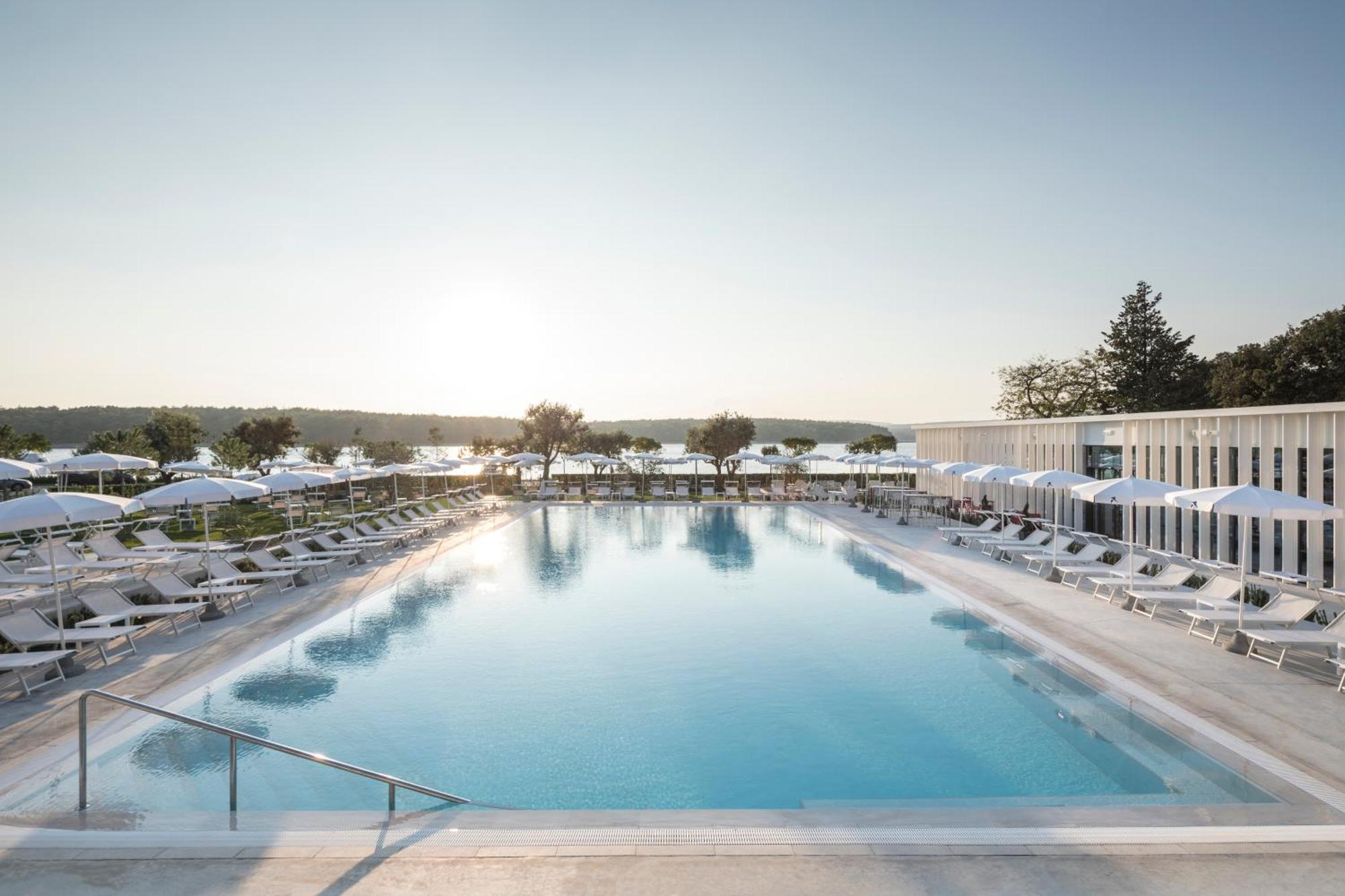 Falkensteiner Hotel Park Punat Exteriör bild