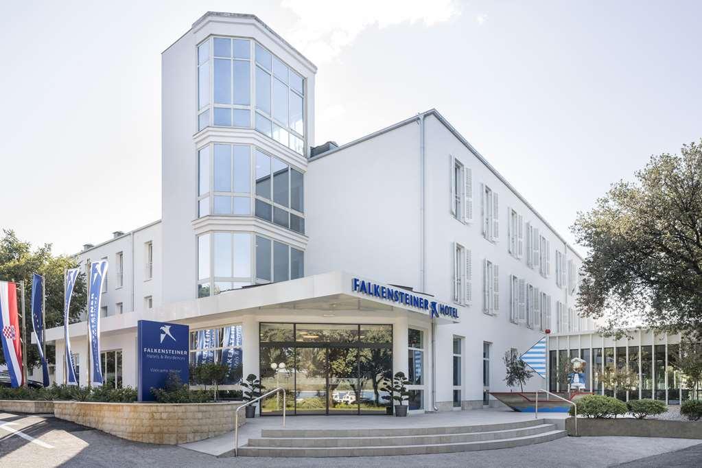 Falkensteiner Hotel Park Punat Exteriör bild