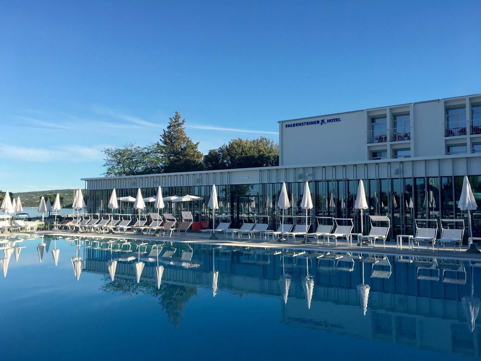 Falkensteiner Hotel Park Punat Exteriör bild